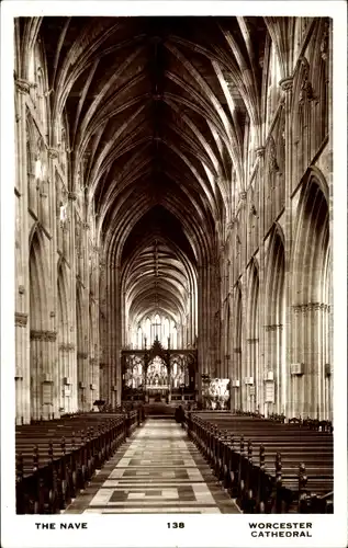 Ak Worcester West Midlands, The Nave, Cathedral