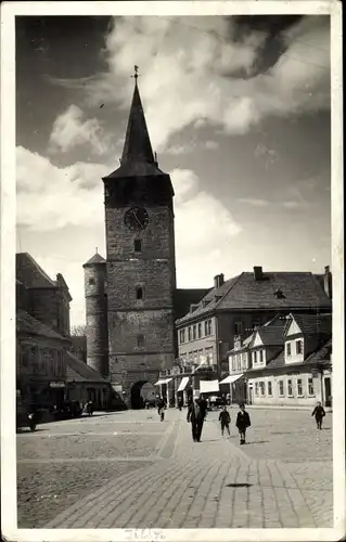 Ak Jičín Jitschin Reg. Königgrätz, Namesti, Marktplatz, Turmuhr