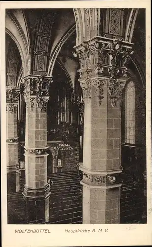 Ak Wolfenbüttel in Niedersachsen, Blick in die Hauptkirche, Säulen