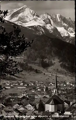 Ak Garmisch Partenkirchen in Oberbayern, Alpspitze und Höllentalspitze, Panorama, Kirche