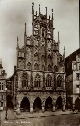 Ak Münster in Westfalen, Rathaus, Frontansicht