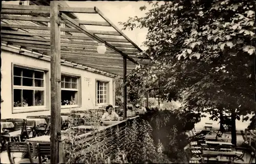 Ak Lübben im Spreewald, HO-Strandkaffee, Terrasse