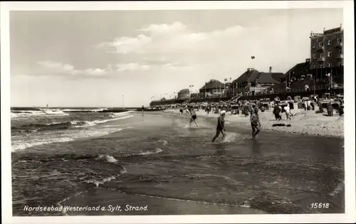 Ak Westerland auf Sylt, Strandansicht mit Blick auf Hotels