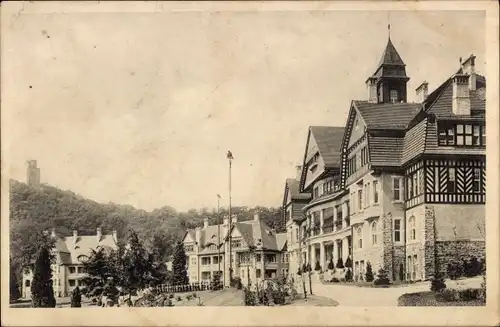 Ak Falkenstein Königstein im Taunus, Offizierheim Taunus, Hauptgebäude und westliche Offizierhäuser
