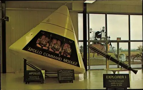 Ak Kennedy Space Center Florida, NASA, Full Size model of Apollo Command Module, Explorer 1