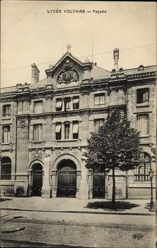 Ak Paris XI., Lycee Voltaire, facade, porte