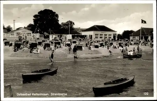 Foto Ak Ostseebad Kellenhusen in Holstein, Strandpartie, Boote, Strandkorb, Badende