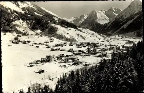 Ak Klosters Kt. Graubünden Schweiz, Ort und Silvrettagruppe