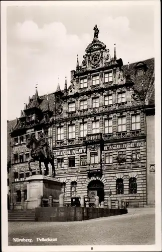 Ak Nürnberg in Mittelfranken, Pellerhaus, Denkmal