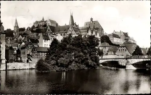 Ak Marburg an der Lahn, Universität, Blick von Lahn auf Ort und Brücke