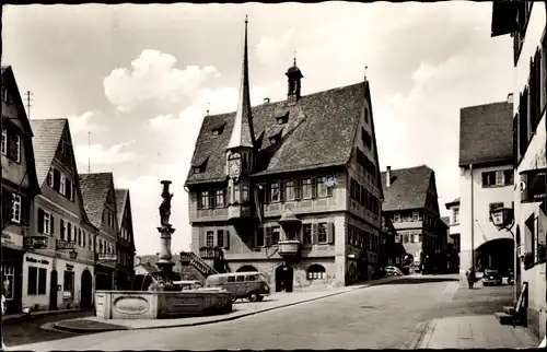 Ak Bietigheim Bissingen in Württemberg, Rathaus, Brunnen, Markt