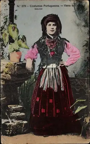 Ak Costumes Portuguezes, Frau in portugiesischer Tracht, Portrait