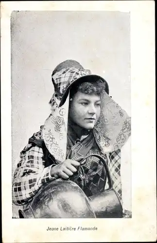 Ak Jeune Laitiere Flamande, Belgische Tracht, Milchmädchen