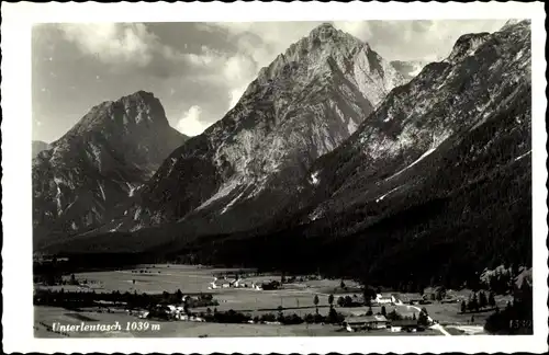 Ak Unterleutasch Leutasch in Tirol, Ort mit Umgebung, Gebirge