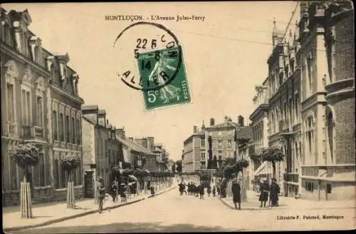 Ak Montluçon Allier, L'Avenue Jules Ferry