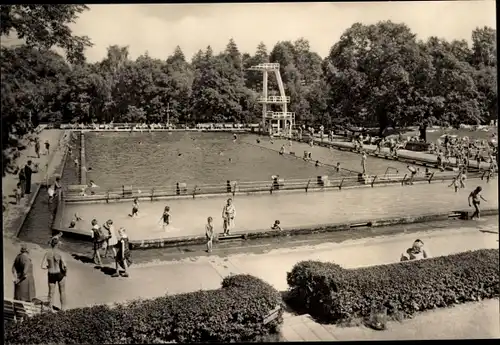 Ak Friedrichroda im Thüringer Wald, Schwimmbad