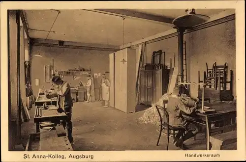 Ak Augsburg in Schwaben, St. Anna Kolleg, Handwerksraum