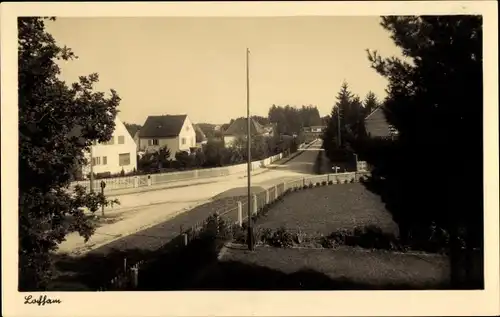 Ak Lochham Gräfelfing Oberbayern, Hausansichten mit Straßenpartie