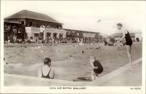 Ak Wallasey England, Open Air Baths, Badende