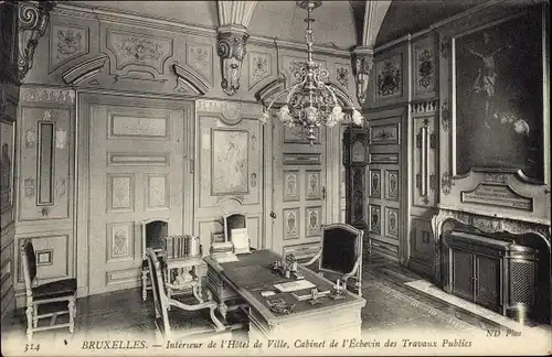 Ak Bruxelles Brüssel, Interieur de l'Hotel de Ville, le Cabinet de l'Echevin des Travaux Publics