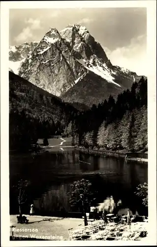 Ak Garmisch Partenkirchen in Oberbayern, Rießersee, Rießer See gegen Waxensteine