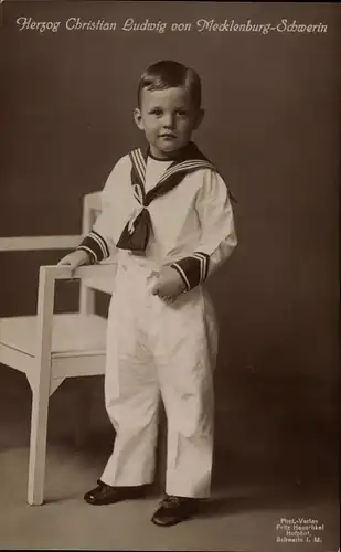 Foto Ak Herzog Christian Ludwig von Mecklenburg Schwerin, Portrait im Matrosenanzug