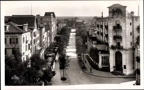 Ak Vittel Lothringen Vosges, Avenue Ambroise Bouloumié, Hotels