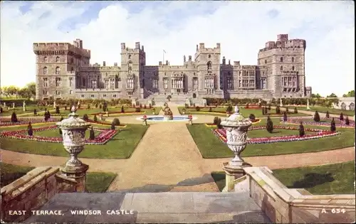 Ak Windsor Berkshire England, Windsor Castle, East Terrace