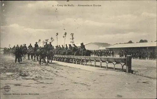 Ak Mailly le Camp Aube, Abreuvoirs et Ecuries