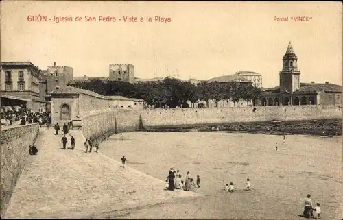 Ak Gijón Asturien Spanien, Iglesia de San Pedro, Vista a la Playa