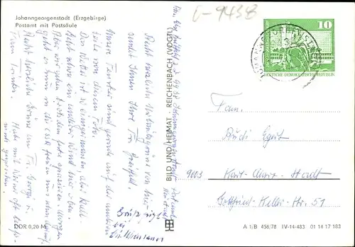 Ak Johanngeorgenstadt im Erzgebirge, Postamt mit Postsäule