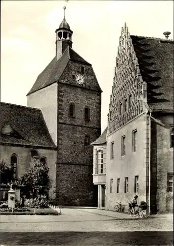 Ak Mühlberg an der Elbe, Rathaus und Frauenkirche, Straßenansicht