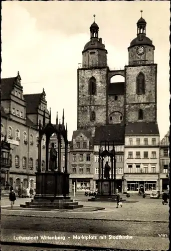 Ak Lutherstadt Wittenberg, Marktplatz mit Stadtkirche
