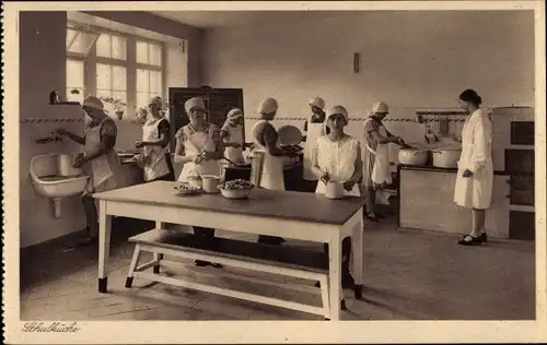 Ak Kötzschenbroda Radebeul in Sachsen, Marienschule, Schulküche