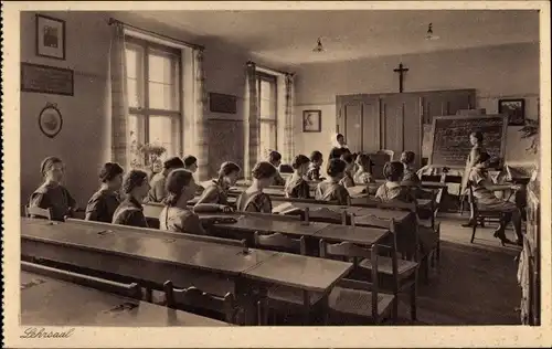 Ak Kötzschenbroda Radebeul in Sachsen, Marienschule, Lehrsaal