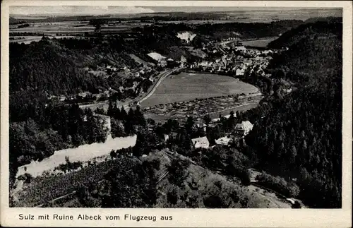 Ak Sulz am Neckar Baden Württemberg, Fliegeraufnahme, Blick auf den Ort mit Umgebung, Ruine Ahlbeck