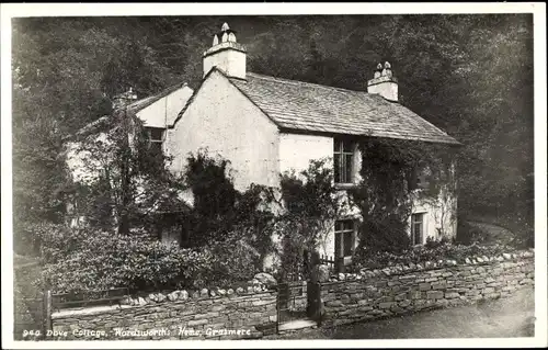 Ak Grasmere Lake District Cumbria England, Dove Cottage, Wordsworths Home, Haus