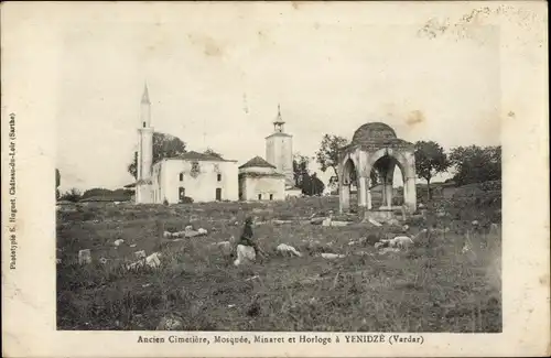 Ak Yenidze Vardar Mazedonien, Ancien Cimetiere, Mosquee, Minaret et Horloge