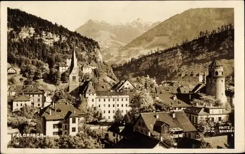 Ak Feldkirch Vorarlberg,  Ortsansicht mit Kirche