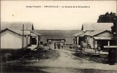 Ak Brazzaville Französisch Kongo, La Douane de la Briquetterie