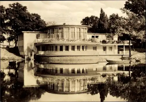 Ak Torgau an der Elbe, Terrassencafé, Außenansicht