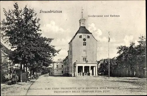 Ak Treuenbrietzen in Brandenburg, Großstraße und Rathaus