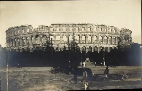 Foto Ak Pola Pula Kroatien, Amphitheater, Ruine, I. WK