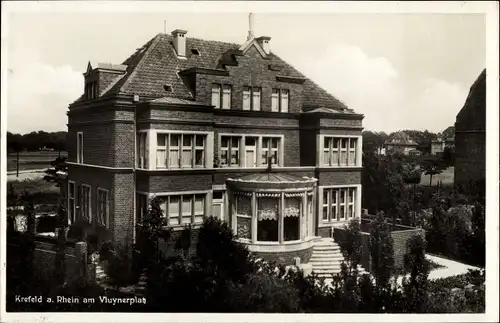 Ak Krefeld am Niederrhein, Villa am Vluynerplatz