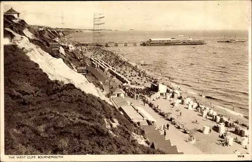 Ak Bournemouth Dorset England, the West Cliff, Strandpartie