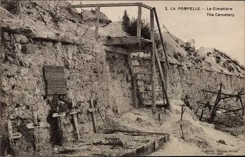 Ak Fort de La Pompelle Marne, Le Cimitiere, Friedhof