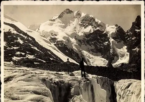 Ak Pontresina Kanton Graubünden Schweiz, Berge, Schnee, Wanderer