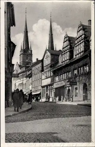 Ak Saalfeld an der Saale Thüringen, Saalstr., rechts Stadtapotheke (17. Jahrh.)