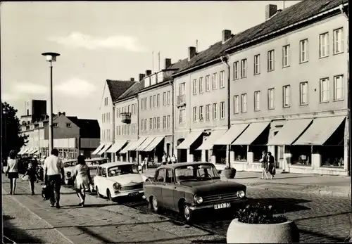 Ak Prenzlau in der Uckermark, Straße der Republik, Straßenpartie