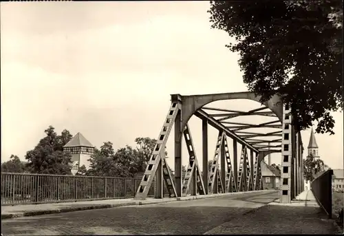 Ak Bad Düben an der Mulde Sachsen, Brücke des Friedens und Burg